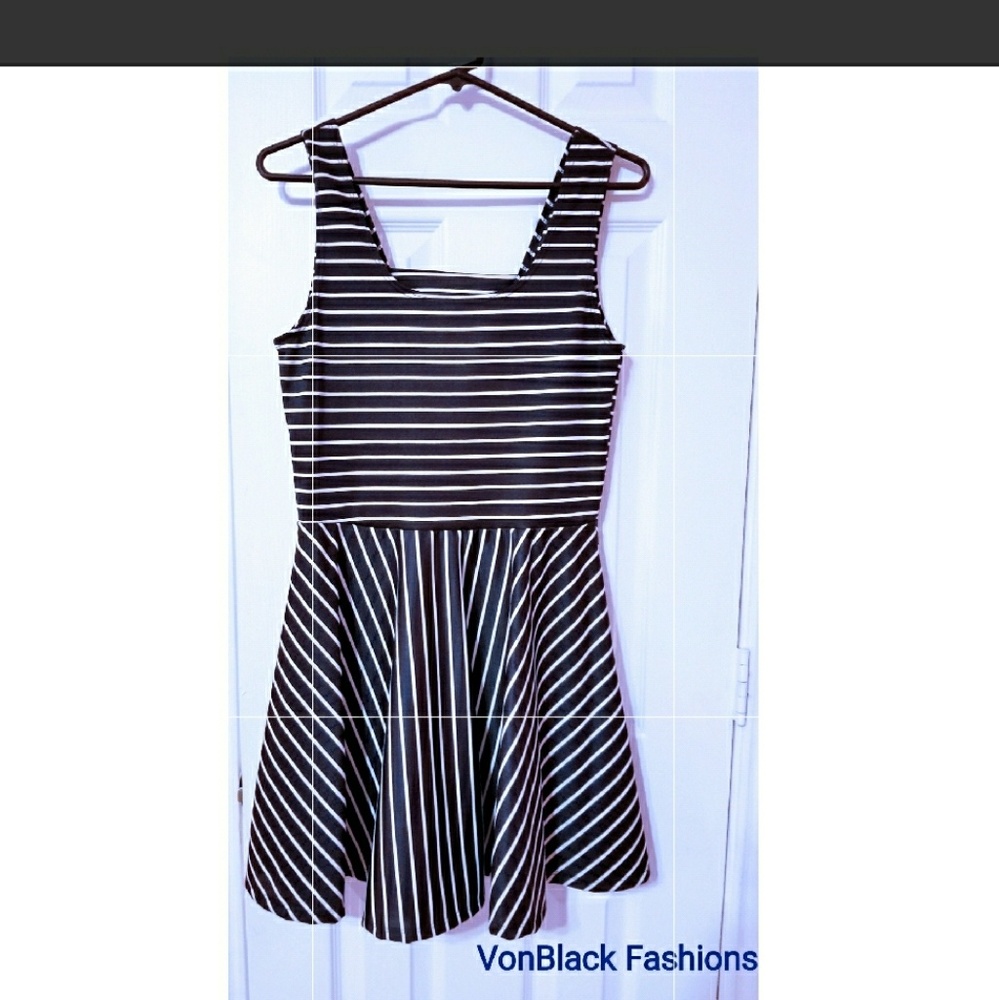 👗⛵Mini Flowy Nautical Dress⛵👗